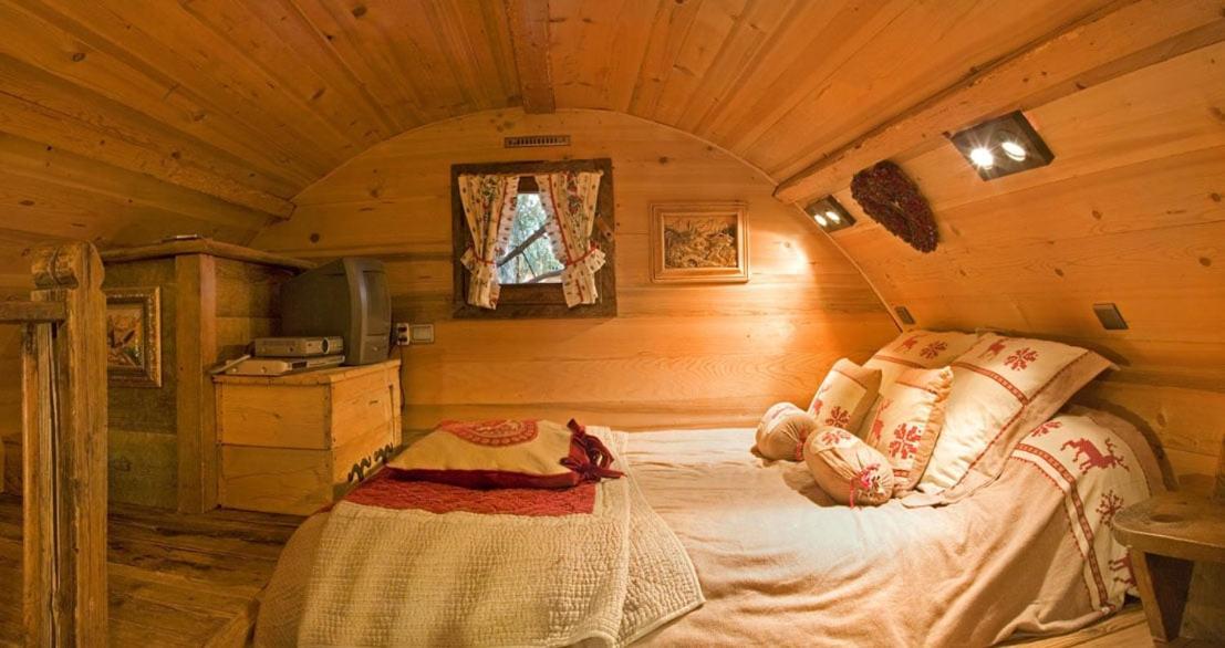 Hotel Les Chalets De Philippe Avec Jacuzzis Privatifs Chamonix Exterior photo